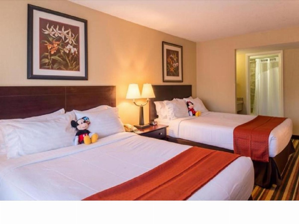 Room image 3